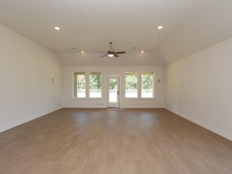 Spacious, unfurnished interior of a new home in Lone Star Landing, Montgomery (Image 10). Spacious, unfurnished interior of a new home in Lone Star Landing, Montgomery (Image 10).
