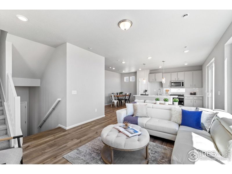 Furnished interior view inside a new home in Thompson River Ranch, Johnstown (Image 8). Furnished interior view inside a new home in Thompson River Ranch, Johnstown (Image 8).