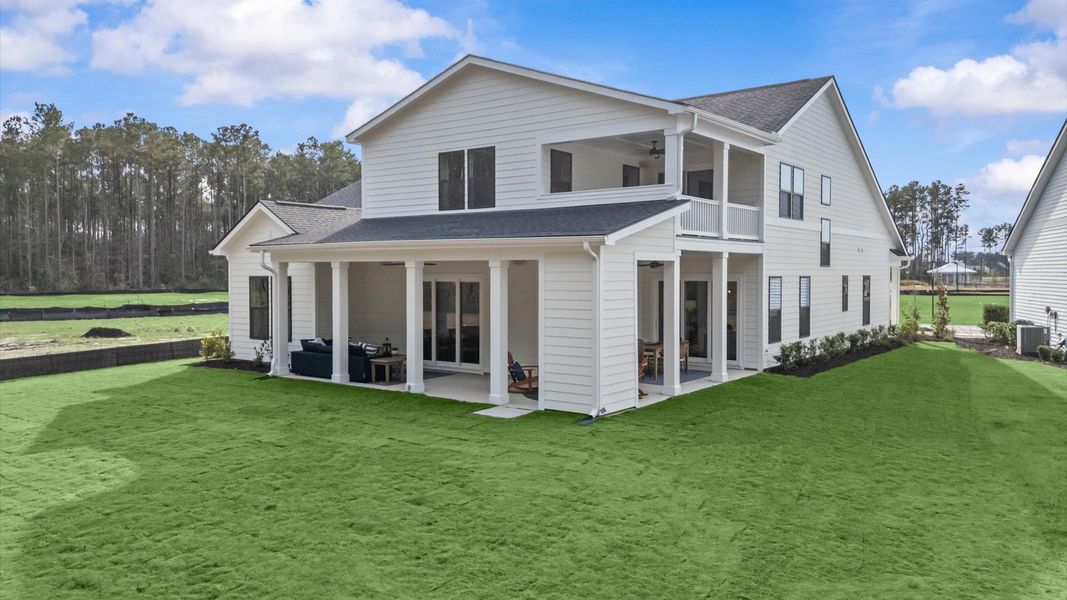 Outdoor living and covered porch at the Inspire Model