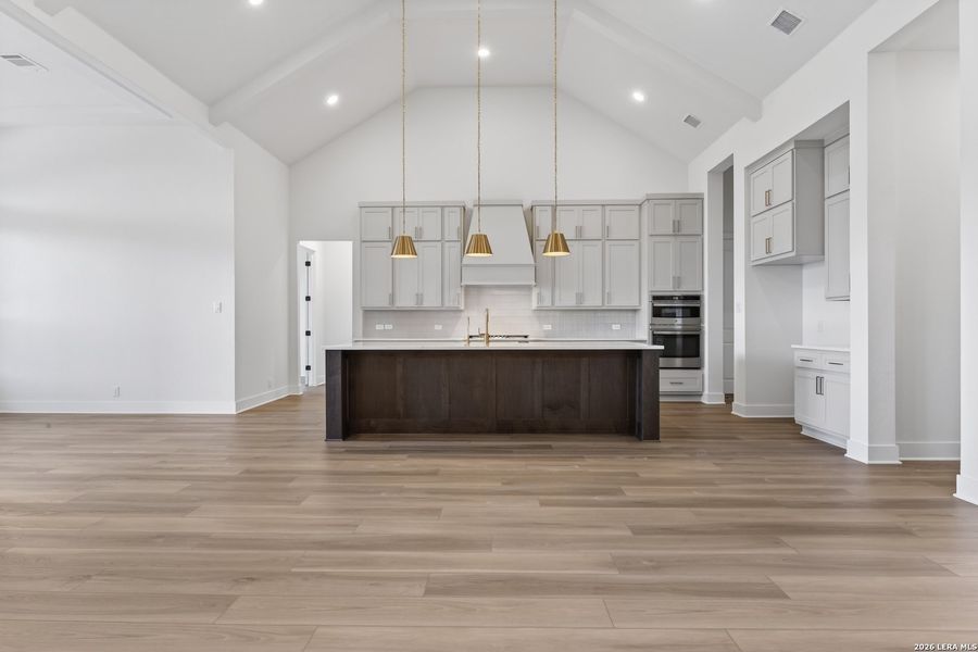 Furnished interior view inside a new home in Waldsanger, New Braunfels (Image 16).