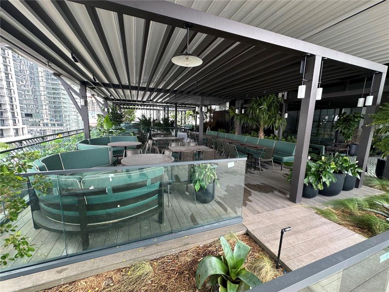 Image 37 of a home in .