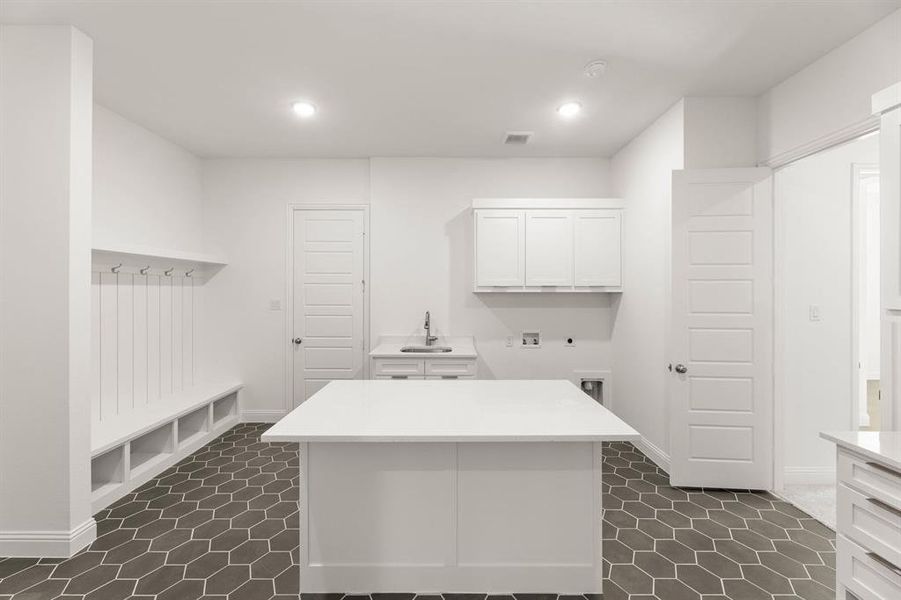 2609 Cayenne-Utility-1 2609 Cayenne-Utility-1