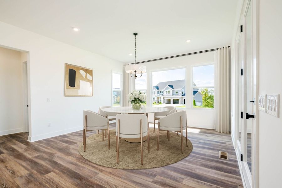Representative furnished interior of a home built from the Margot by Fischer Homes in Stonehaven, Hoschton (Image 6).