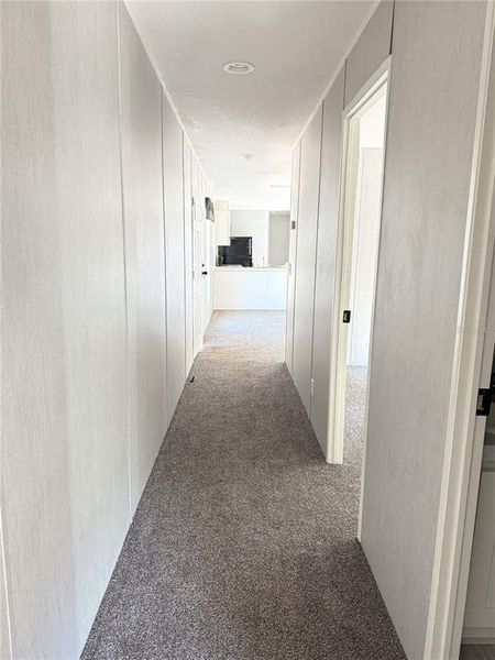 Spacious, unfurnished interior of a new home in , Williston (Image 14).