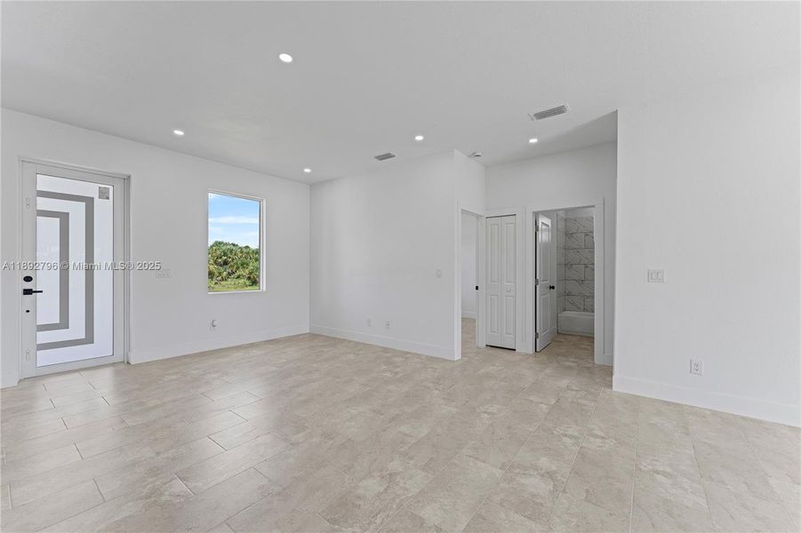 Spacious, unfurnished interior of a new home in , Lehigh Acres (Image 11). Spacious, unfurnished interior of a new home in , Lehigh Acres (Image 11).