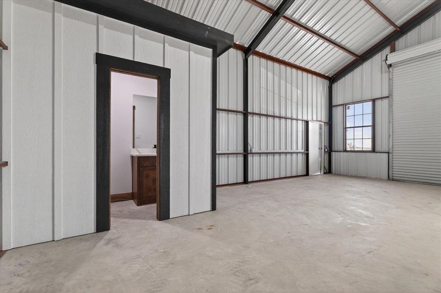 Image 38 of a home in .