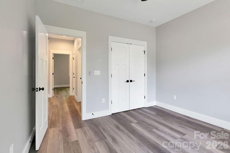 Spacious, unfurnished interior of a new home in , Mills River (Image 24).