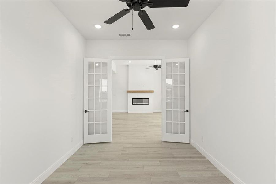 20_16_17. 1034 Bimgham - Study (2)