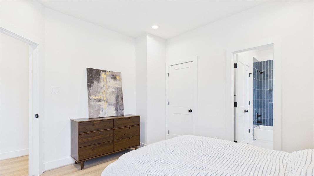 Furnished interior view inside a new home in , Houston (Image 12). Furnished interior view inside a new home in , Houston (Image 12).