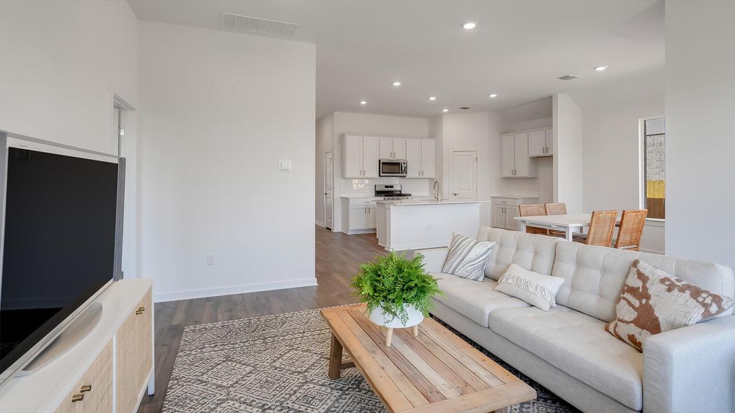 Furnished interior view inside a new home in Rosenbusch Ranch, Leander (Image 9). Furnished interior view inside a new home in Rosenbusch Ranch, Leander (Image 9).