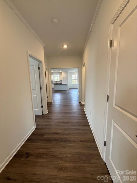 Spacious, unfurnished interior of a new home in Roselyn, Lancaster (Image 8).