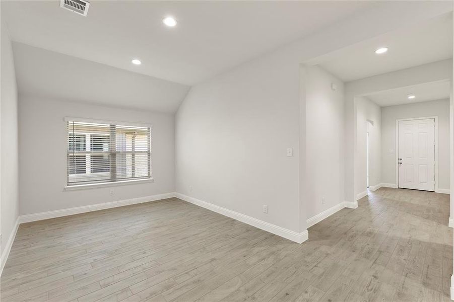 08. 1017 Goya - Dining 08. 1017 Goya - Dining