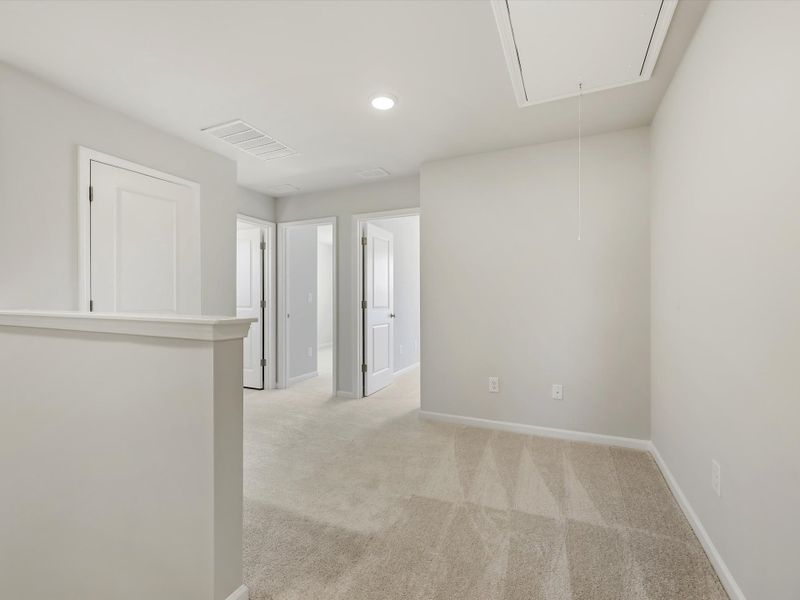 Spacious, unfurnished interior of a new home in Hardy Pond Townhomes, Rock Hill (Image 13). Spacious, unfurnished interior of a new home in Hardy Pond Townhomes, Rock Hill (Image 13).