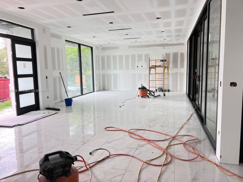 Furnished interior view inside a new home in , Fort Lauderdale (Image 8).