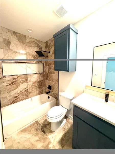 Furnished interior view inside a new home in , Cooper (Image 8).