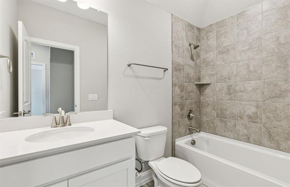 Spacious secondary bathroom