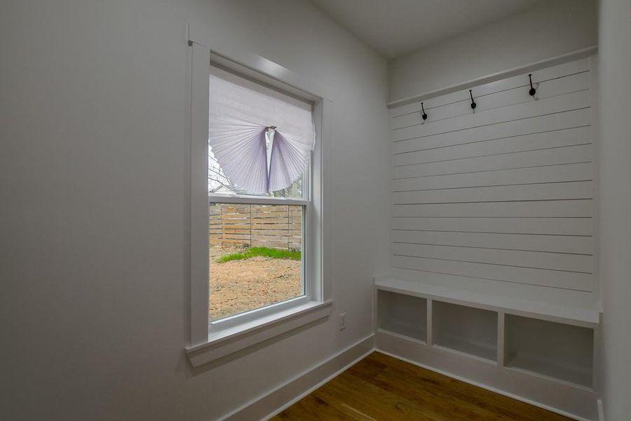 Spacious, unfurnished interior of a new home in , Atlanta (Image 31).