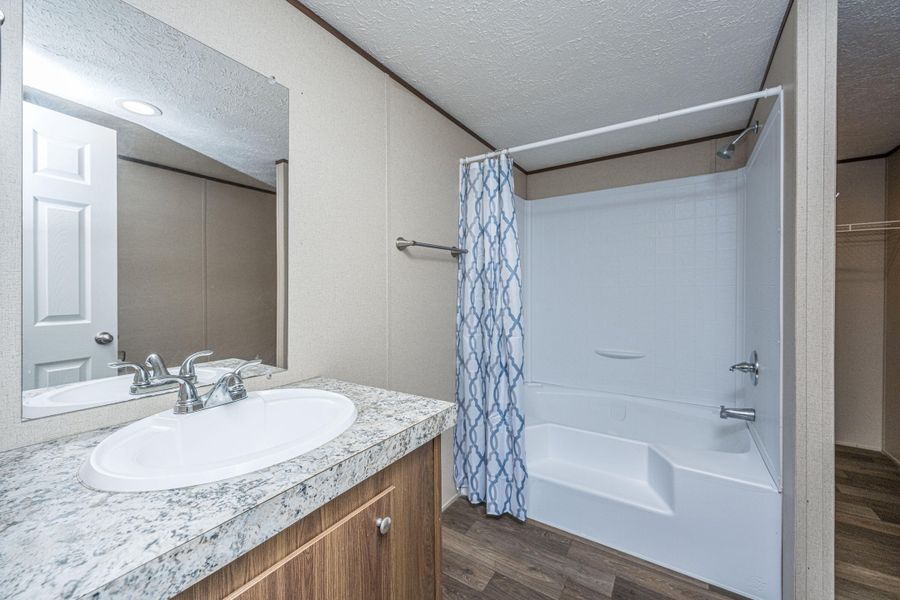 Image 70 of a home in .