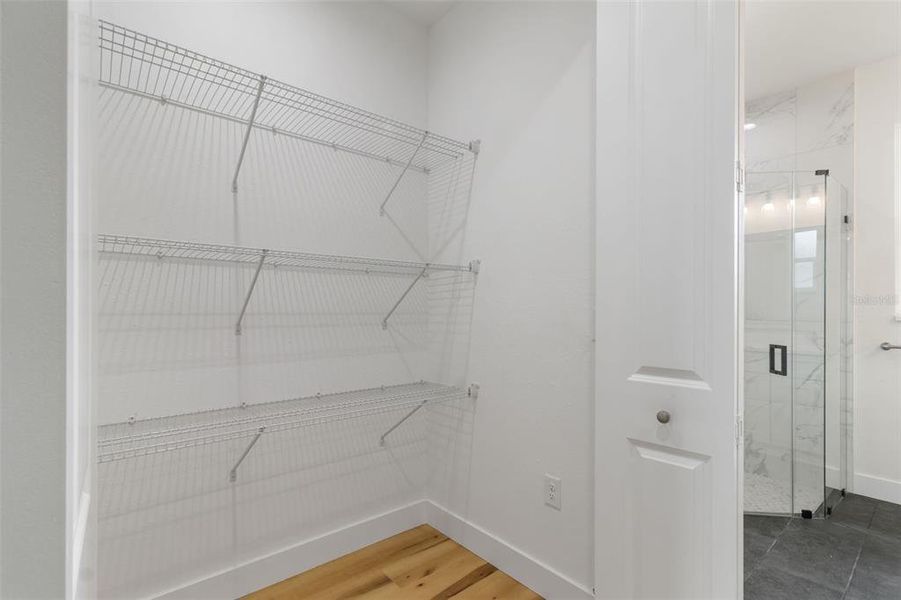 Spacious, unfurnished interior of a new home in , North Port (Image 15).