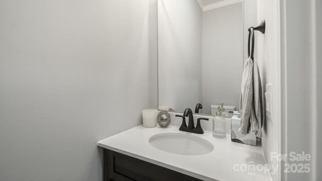 Furnished interior view inside a new home in , Kernersville (Image 33).