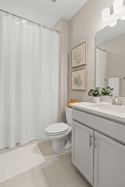 Furnished interior view inside a new home in Savannah Palms, Orlando (Image 4).