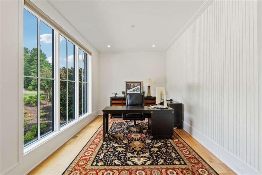Furnished interior view inside a new home in , Roswell (Image 31).