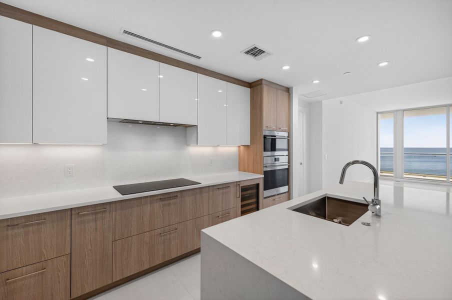 Furnished interior view inside a new home in , Fort Lauderdale (Image 12).