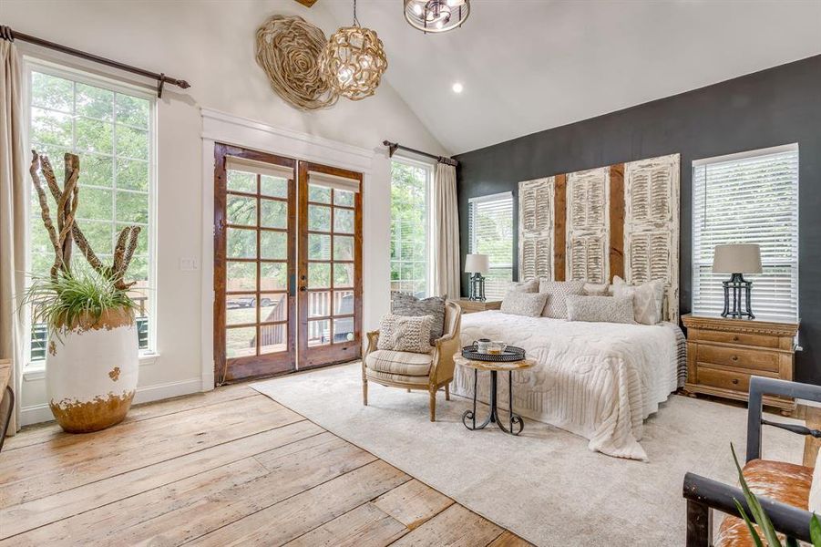 Furnished interior view inside a new home in , Weatherford (Image 17).