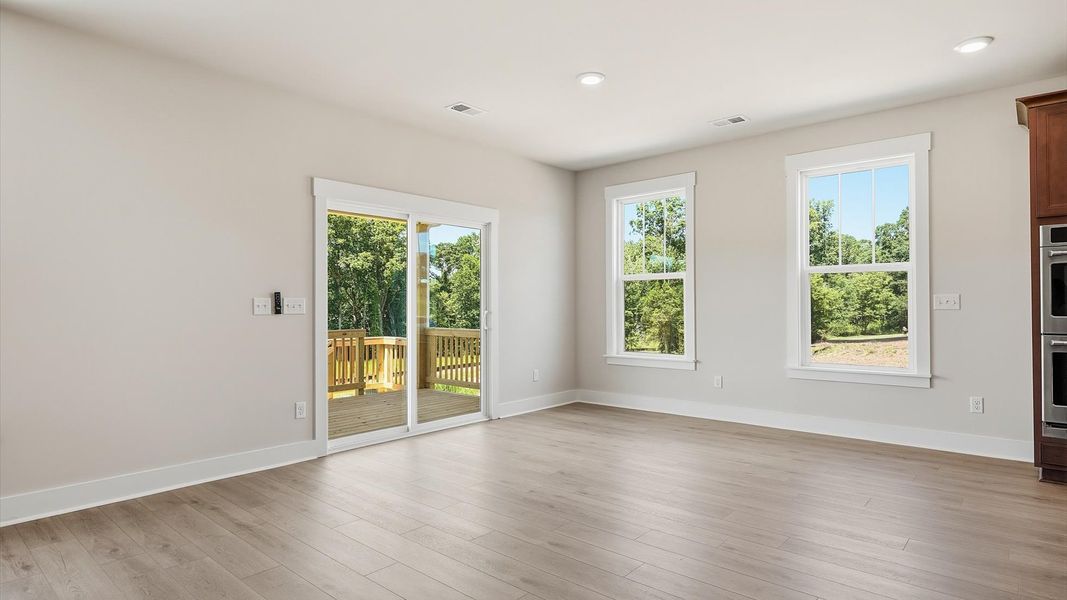 Inviting breakfast area with a seamless connection to the kitchen for everyday living at the Pinebrook community