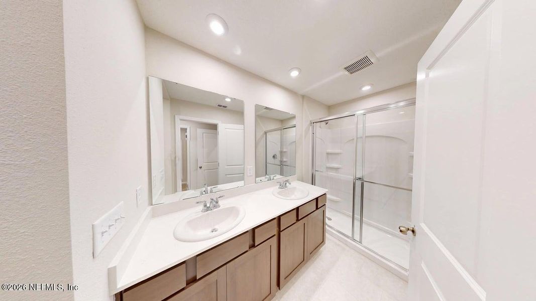 Furnished interior view inside a new home in Egret Creek, Jacksonville (Image 6).