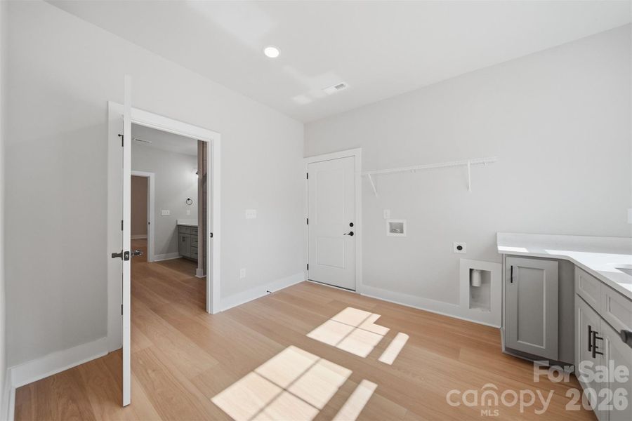 Spacious, unfurnished interior of a new home in , Morganton (Image 31).