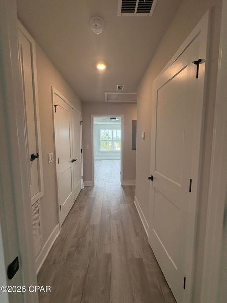 Spacious, unfurnished interior of a new home in East Bay, Panama City (Image 13). Spacious, unfurnished interior of a new home in East Bay, Panama City (Image 13).