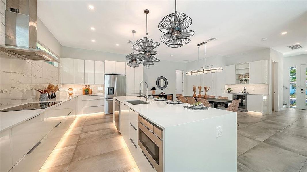 Furnished interior view inside a new home in , Sarasota (Image 60).