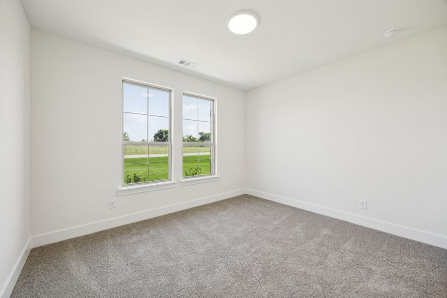 Spacious, unfurnished interior of a new home in Lakeway Estates, Waxahachie (Image 26). Spacious, unfurnished interior of a new home in Lakeway Estates, Waxahachie (Image 26).