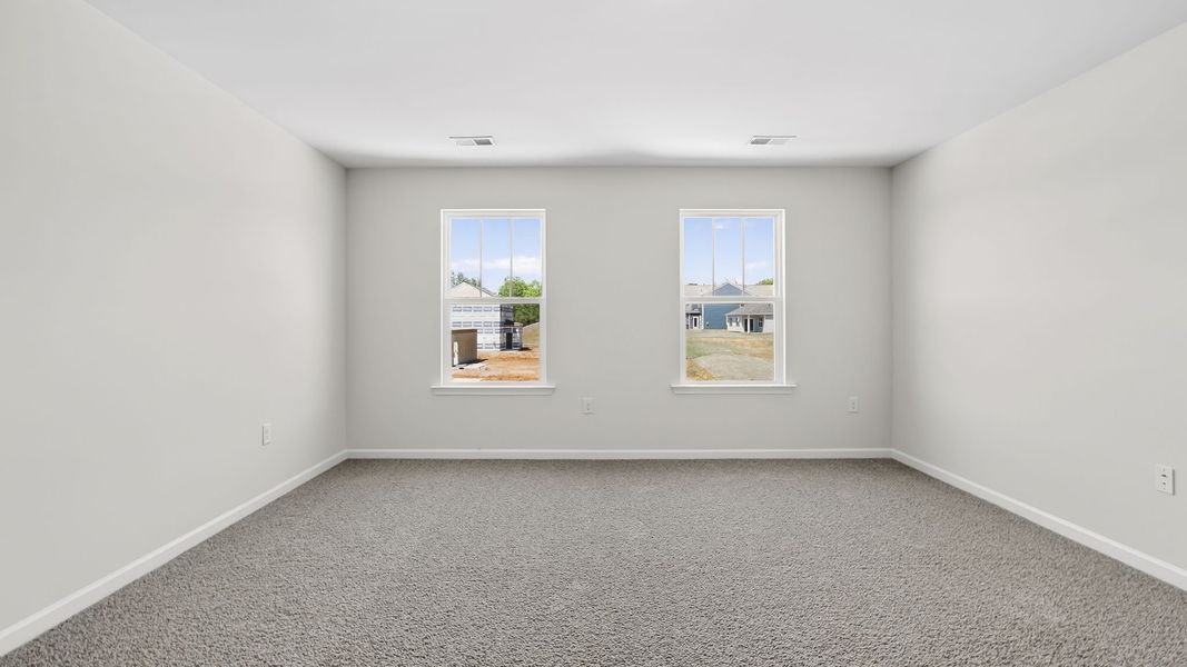 Spacious, unfurnished interior of a new home in Benjamin's Grove, Woodruff (Image 28).