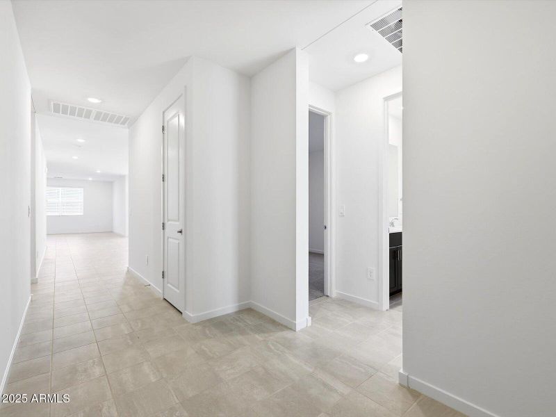 24434 W GROVE Street