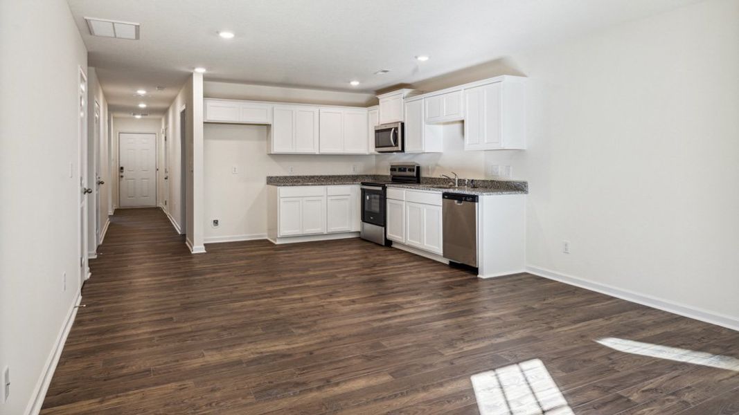 Image 22 representing the Holston by D.R. Horton in Clearwater Springs, Johnson City, TN. Image 22 representing the Holston by D.R. Horton in Clearwater Springs, Johnson City, TN.