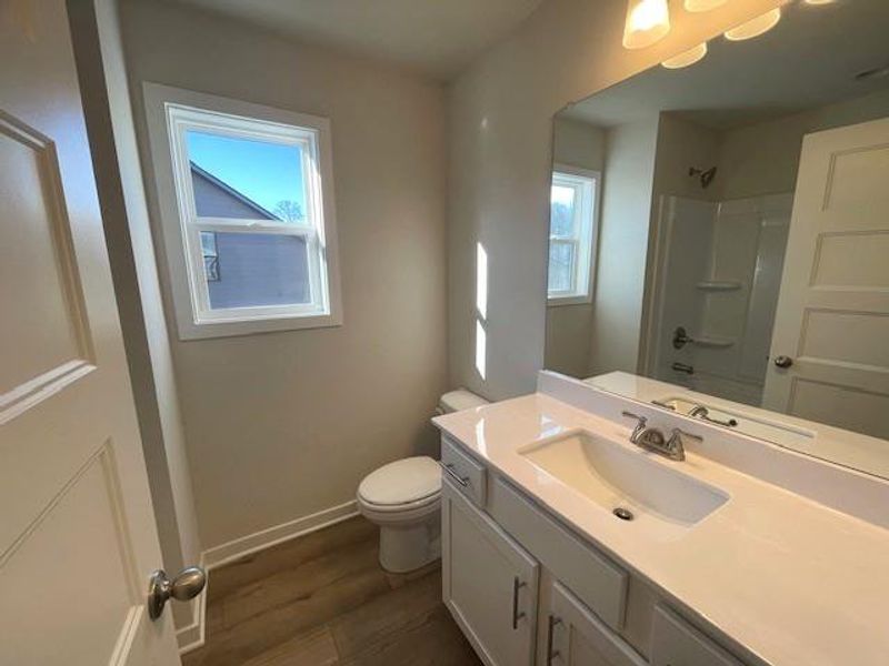 Furnished interior view inside a new home in Ponderosa Farms Estates, Gainesville (Image 10).