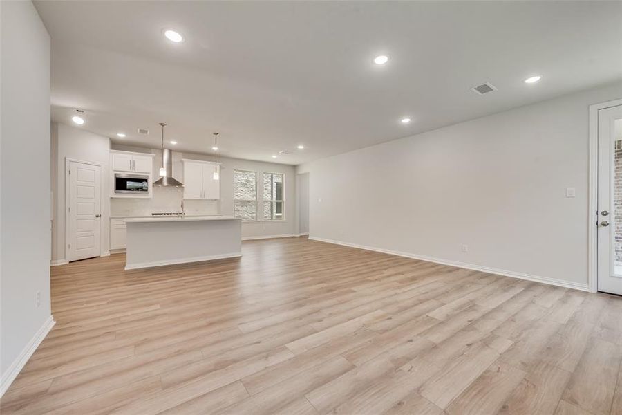 Spacious, unfurnished interior of a new home in Arbors at Legacy Hills, Celina (Image 23). Spacious, unfurnished interior of a new home in Arbors at Legacy Hills, Celina (Image 23).