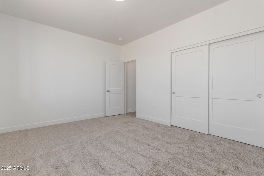 27 Sandstone Mountain 27 Sandstone Mountain