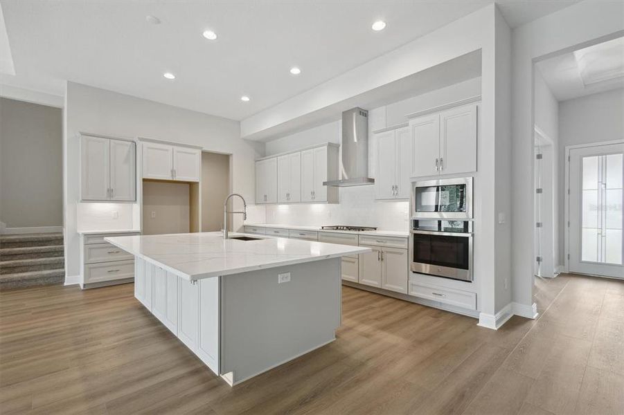 Furnished interior view inside a new home in Crestwood Estates, Valrico (Image 11). Furnished interior view inside a new home in Crestwood Estates, Valrico (Image 11).
