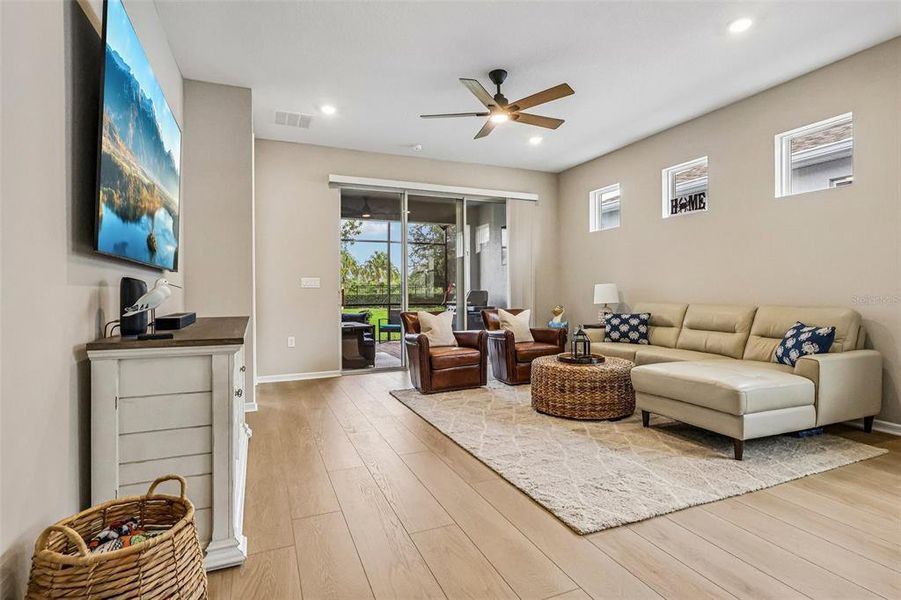 Furnished interior view inside a new home in Del Webb Oasis, Winter Garden (Image 14). Furnished interior view inside a new home in Del Webb Oasis, Winter Garden (Image 14).