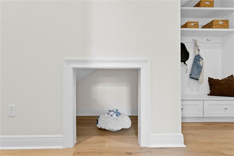 Close-up of interior finishes inside a home in , Tampa (Image 21).