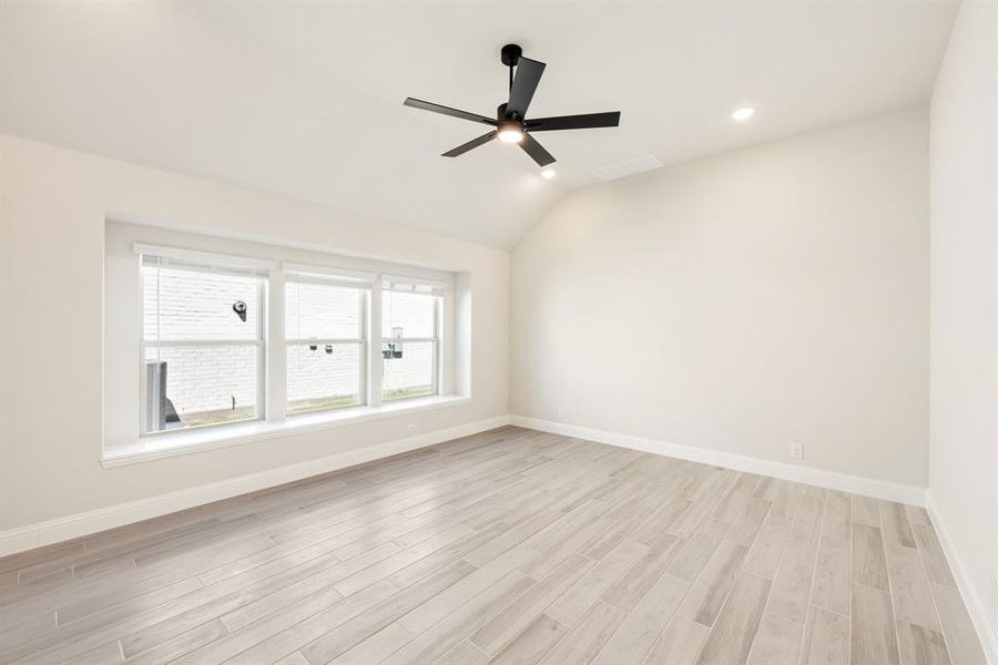 Spacious, unfurnished interior of a new home in Devonshire Classic 50-55, Forney (Image 29). Spacious, unfurnished interior of a new home in Devonshire Classic 50-55, Forney (Image 29).