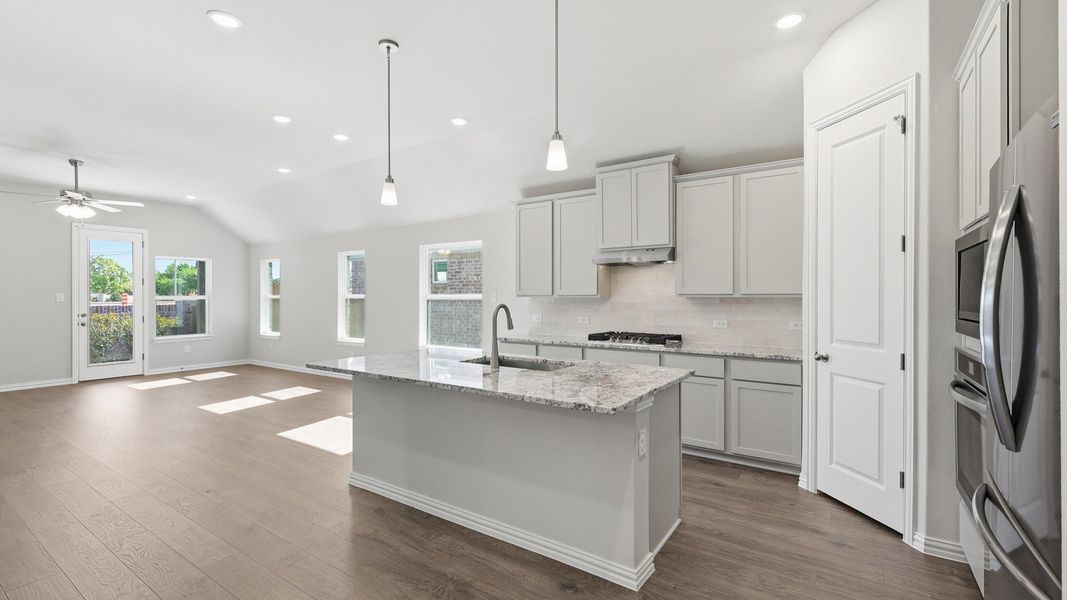 Furnished interior view inside a new home in Green Oaks Preserve, Arlington (Image 13). Furnished interior view inside a new home in Green Oaks Preserve, Arlington (Image 13).