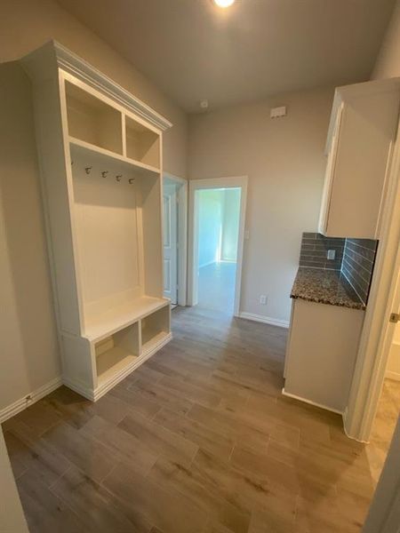 Spacious, unfurnished interior of a new home in Hillview Addition, Decatur (Image 14).