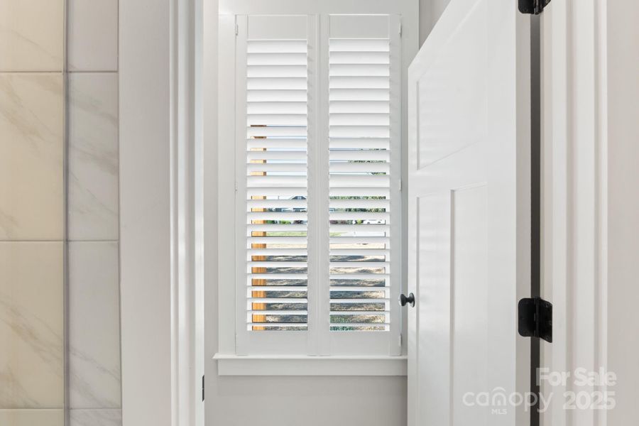 Close-up of interior finishes inside a home in , Lewisville (Image 18).