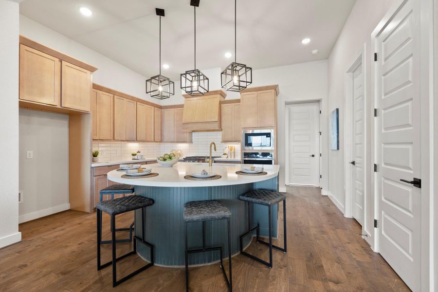 Furnished interior view inside a new home in Lago Pointe, Seabrook (Image 9). Furnished interior view inside a new home in Lago Pointe, Seabrook (Image 9).