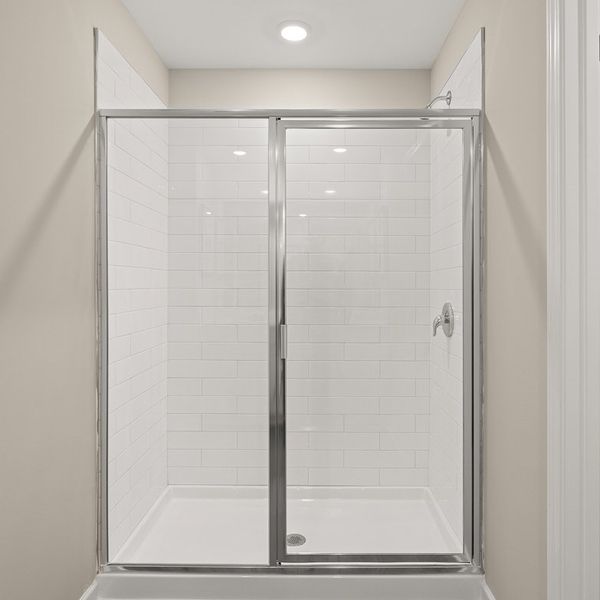 2211 Boston Owners Bath 3of3 F2 Base2 050625 2211 Boston Owners Bath 3of3 F2 Base2 050625