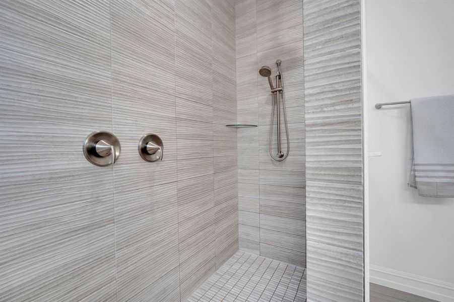 Close-up of interior finishes inside a home in Westside Preserve, Midlothian (Image 20).